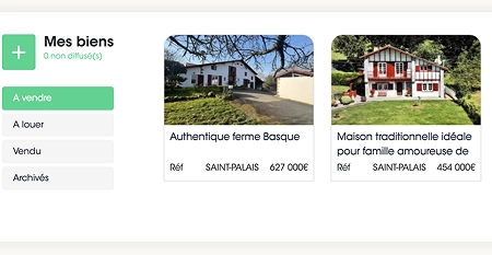 Interface d'annonces immobilières avec photos de deux maisons : une ferme Basque authentique à 627 000 € et une maison traditionnelle pour famille à 454 000 €.