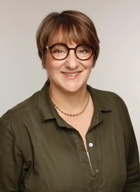 Portrait of louise hill