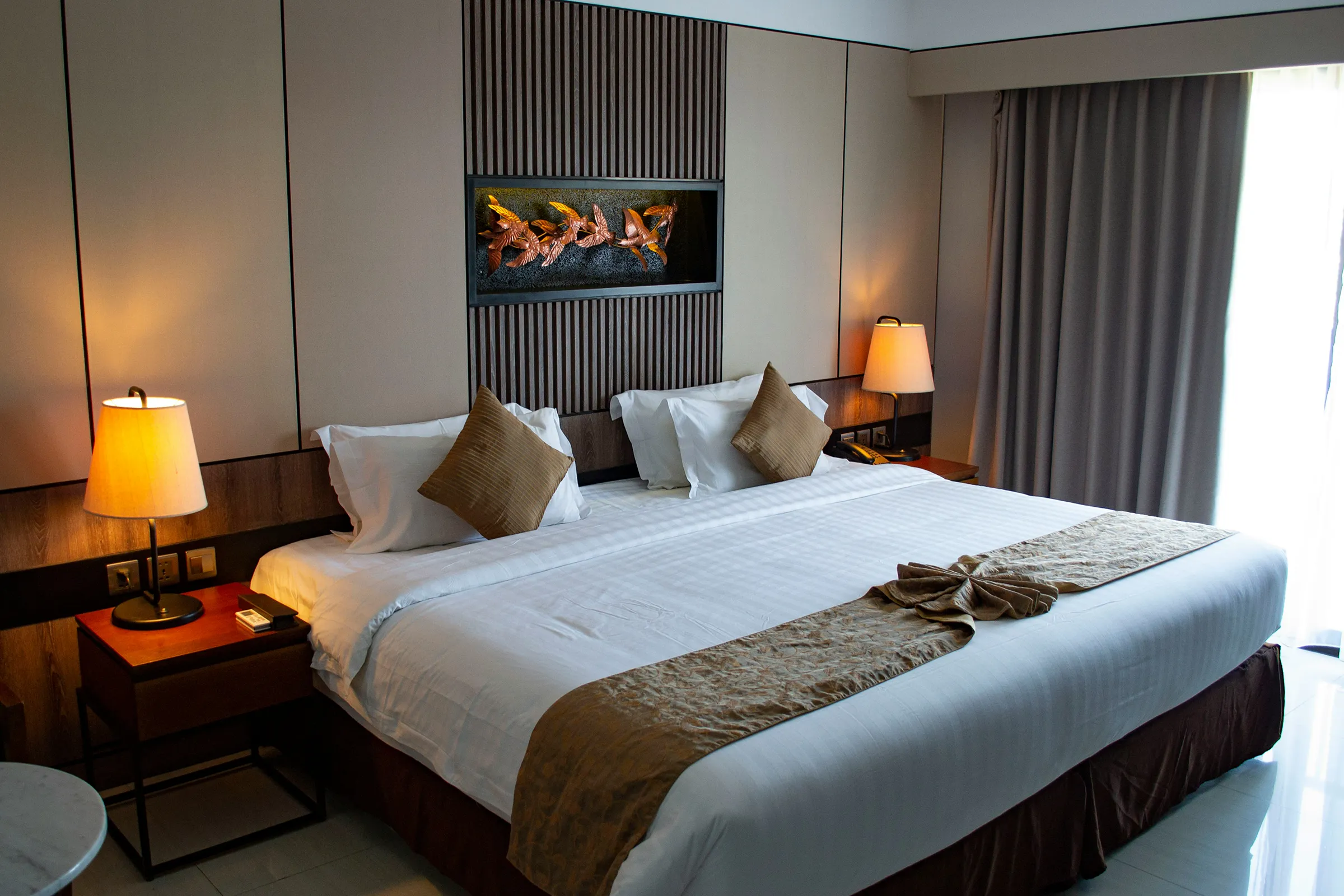 Lakeshore Hotel & Spa