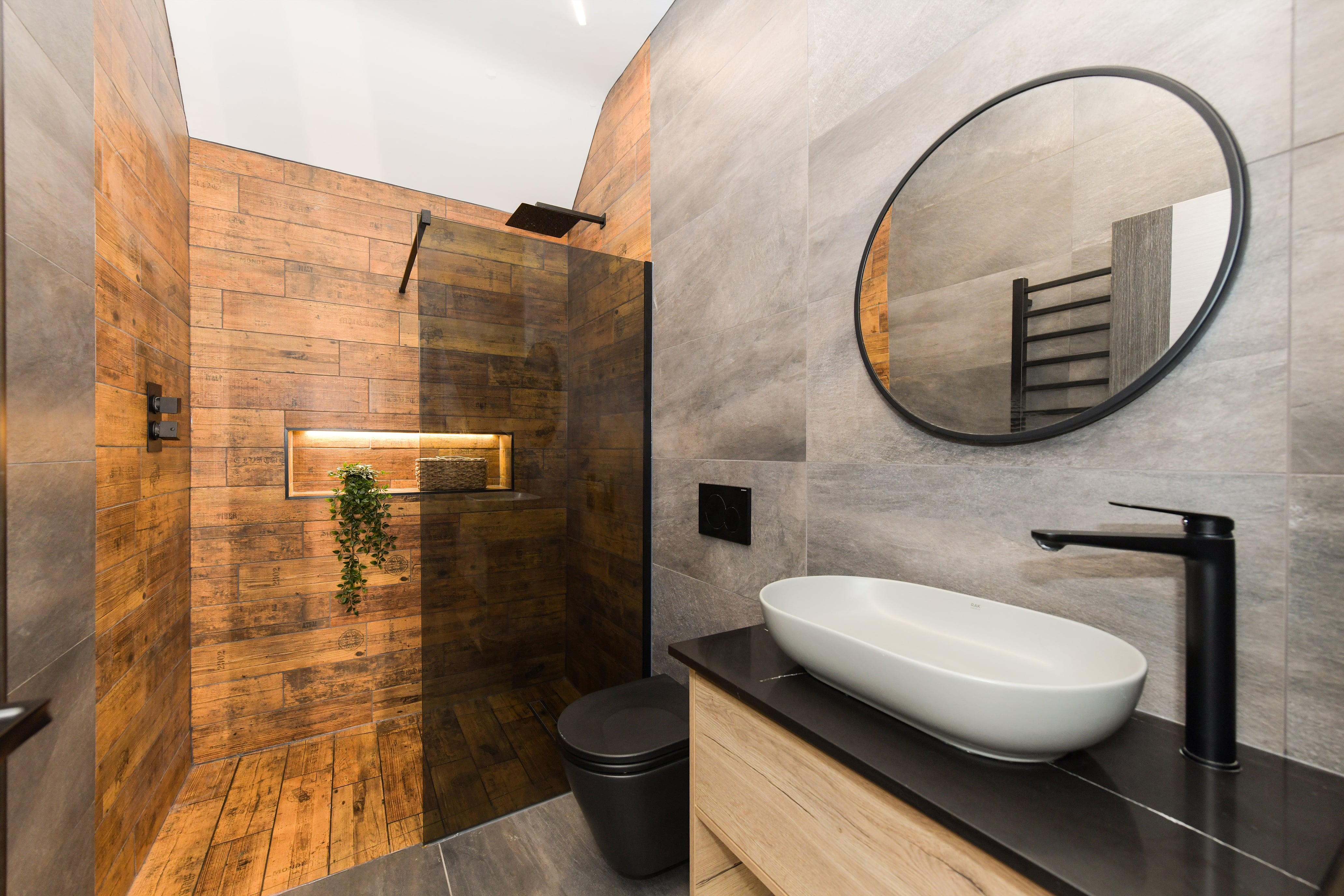 Commercial build done by CPD Ltd