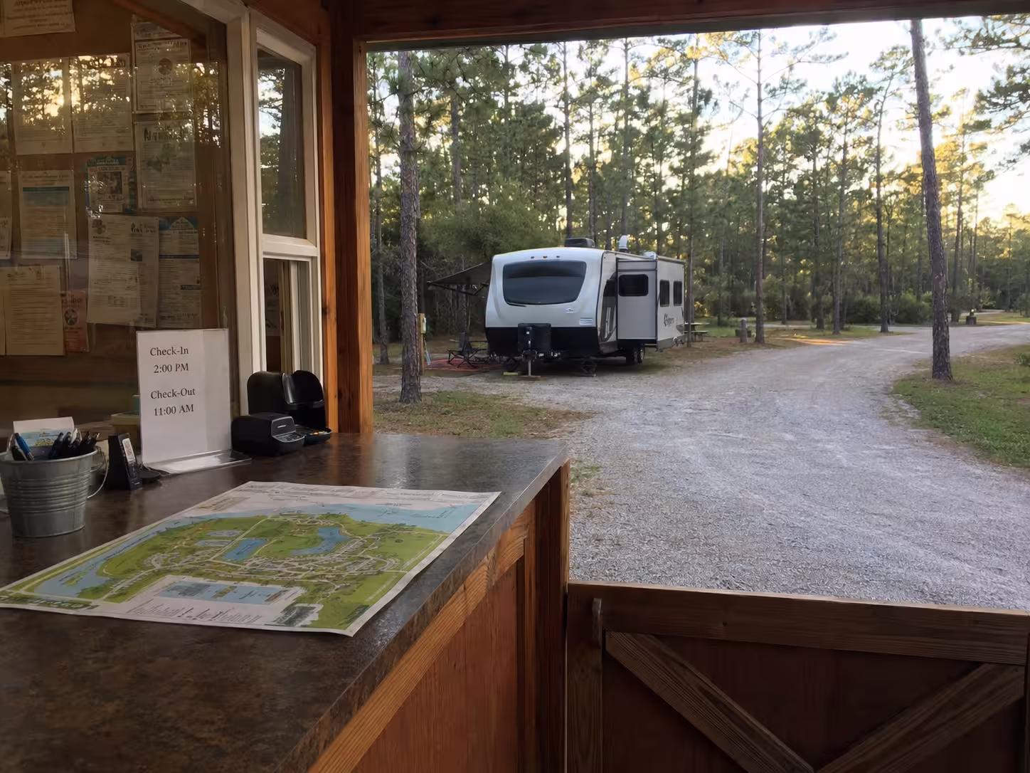 Campground check-in near Orlando before a camper delivery