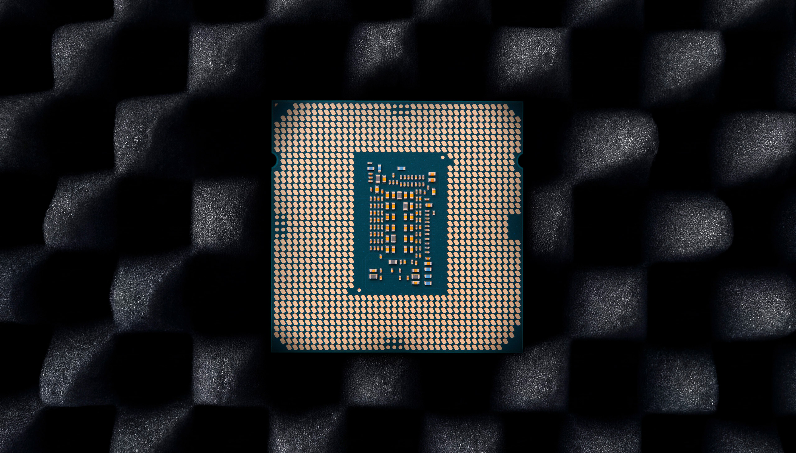 Cmputer chip
