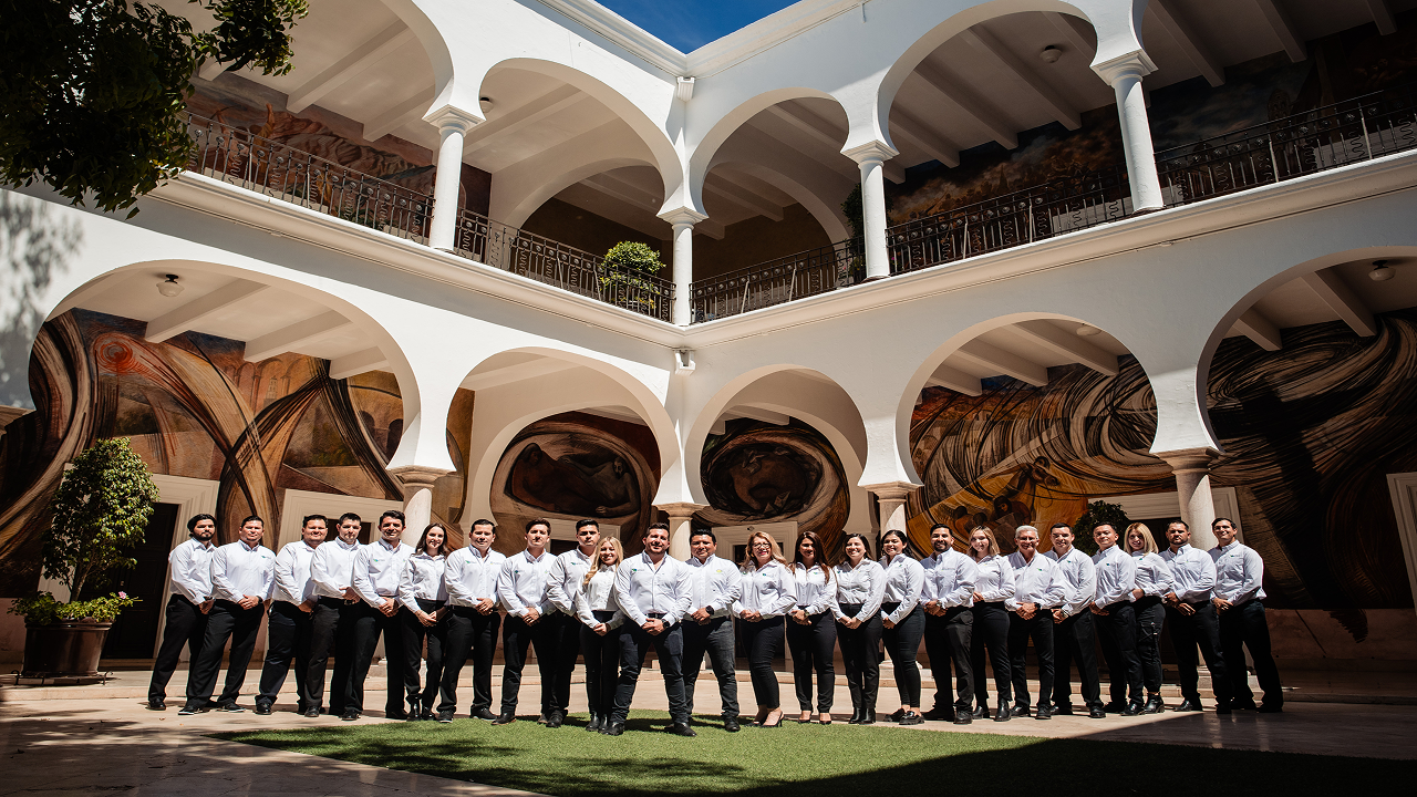 Equipo completo de Corporativo Kino