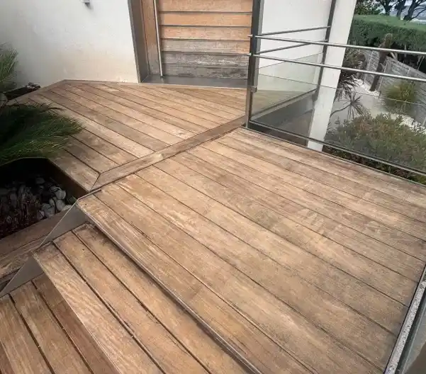 entretien renovation terrasse bois hyères