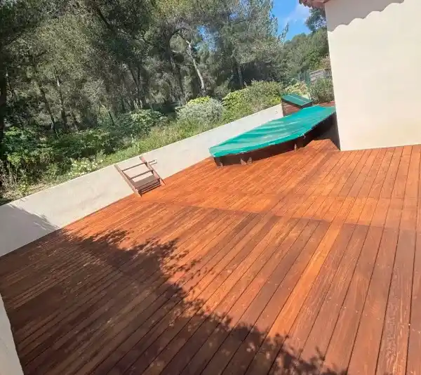 entretien renovation terrasse bois dans le var 83
