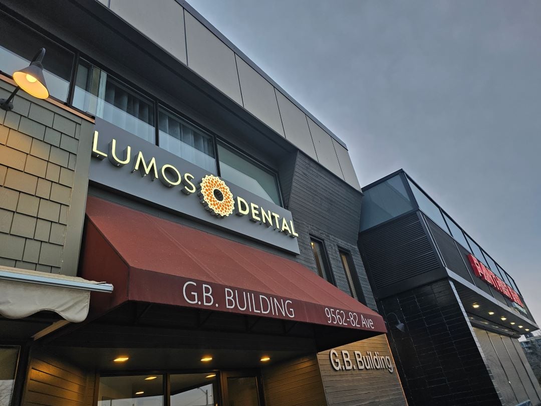 About Lumos Dental