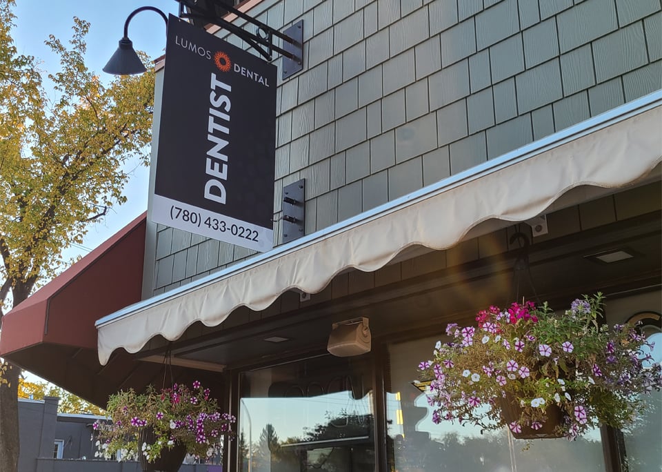 Lumos Dental Clinic Edmonton