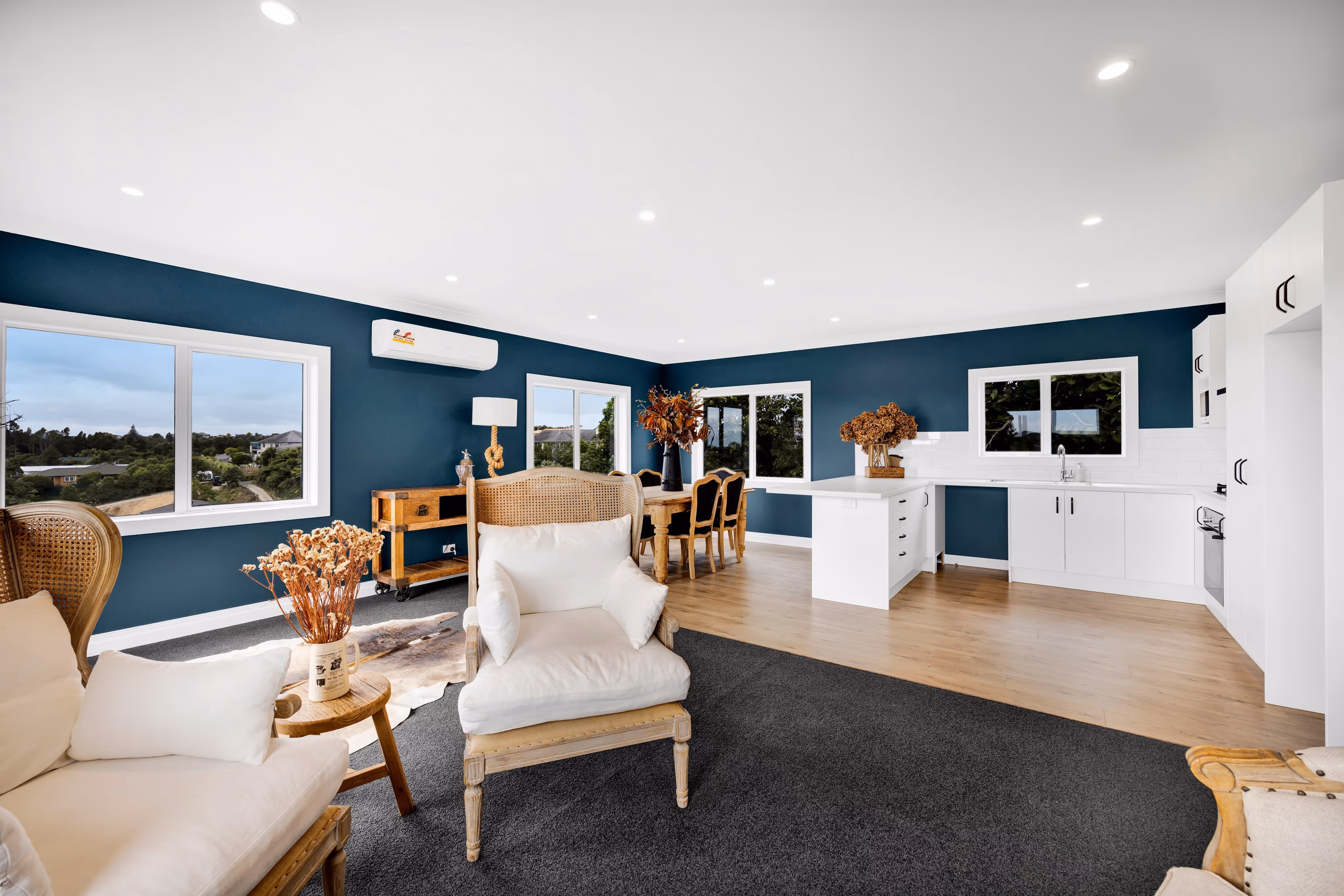 Manor Build - Coleridge Home