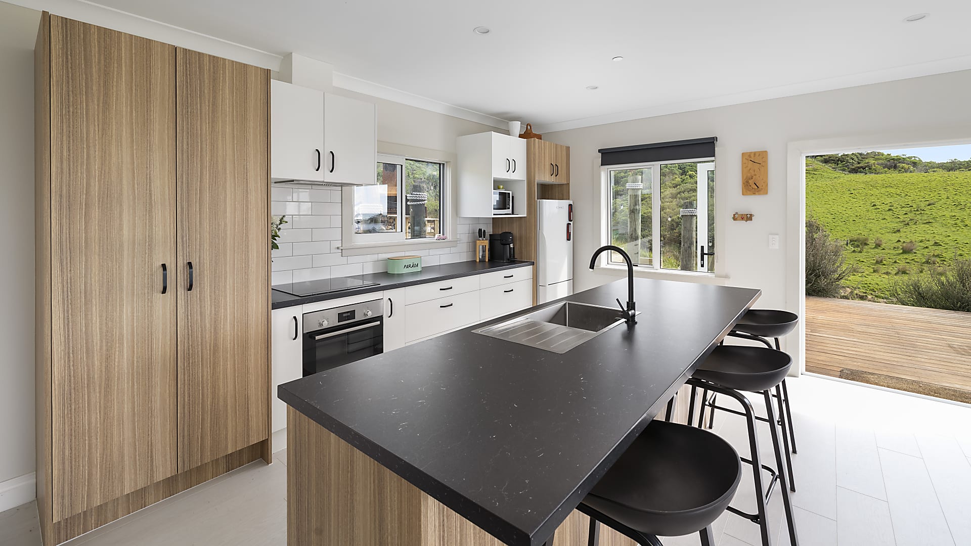 Manor Build - Takapuna House Design