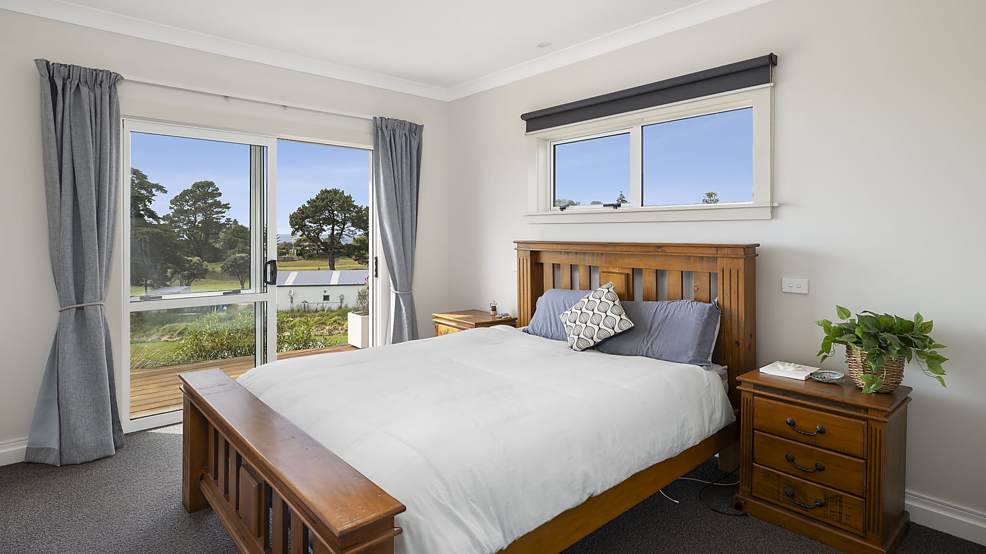 Manor Build - Takapuna House Design