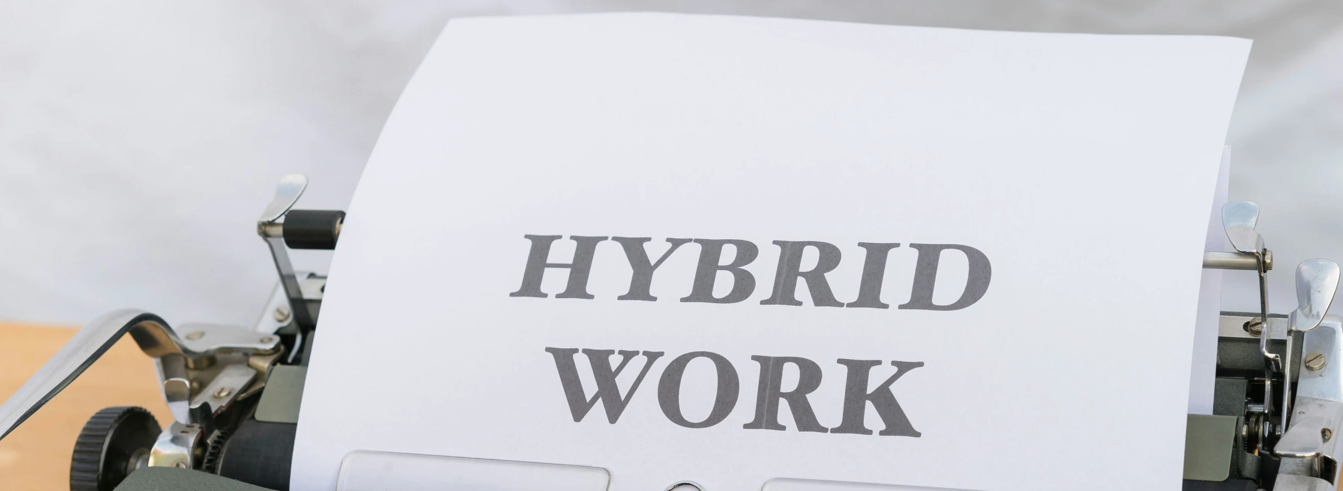Hybrides Arbeiten Voraussetzungen: Was Unternehmen wirklich brauchen