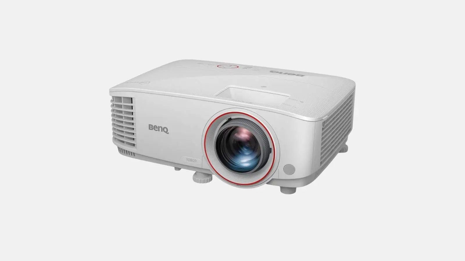 BenQ TH671ST Full-HD Short-Throw-Beamer in Weiß mit rotem Objektivring in schräger Ansicht vor weißem Hintergrund.