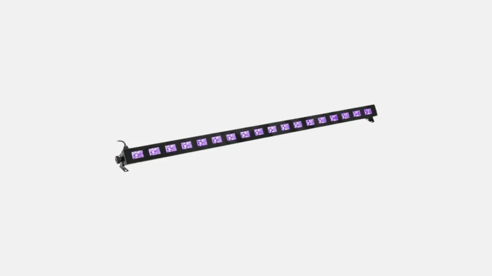 Eurolite LED Party UV Schwarzlicht Bar-18 mit violett leuchtenden UV-LEDs auf schwarzer Leiste vor weißem Hintergrund.