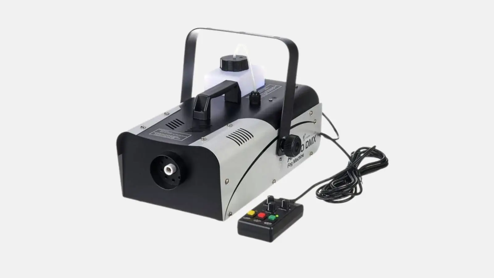 Stairville AF-150 DMX Nebelmaschine in Silber und Schwarz mit Fluidtank und Fernbedienung vor weißem Hintergrund.