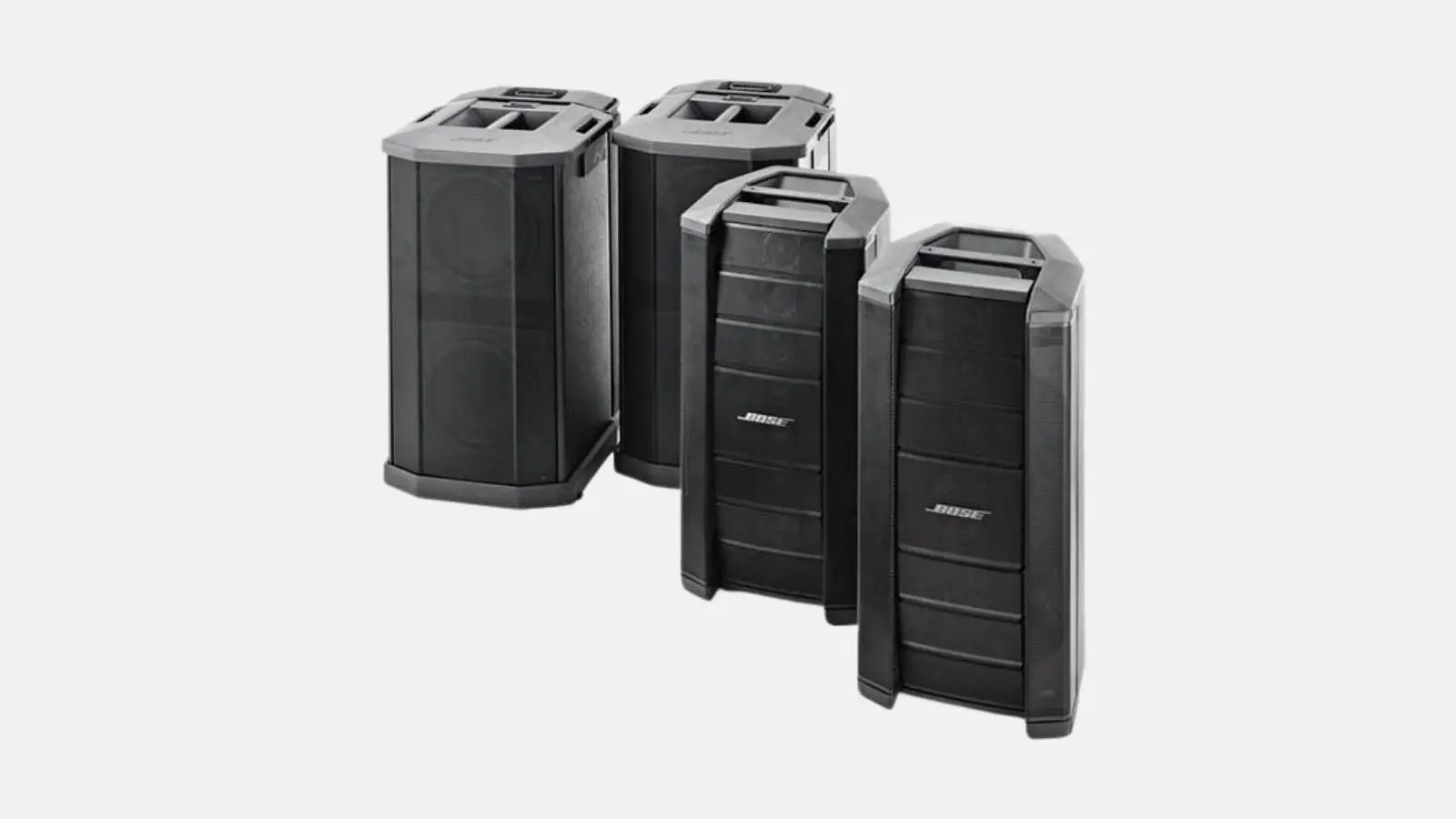Bose F1 System PA-Komplettset mit zwei Subwoofern und zwei schwarzen Topteilen vor weißem Hintergrund.