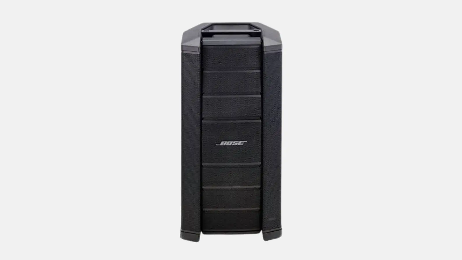 Bose F1 System PA-Anlage mit schwarzem Topteil von vorne mit Bose-Logo vor weißem Hintergrund.