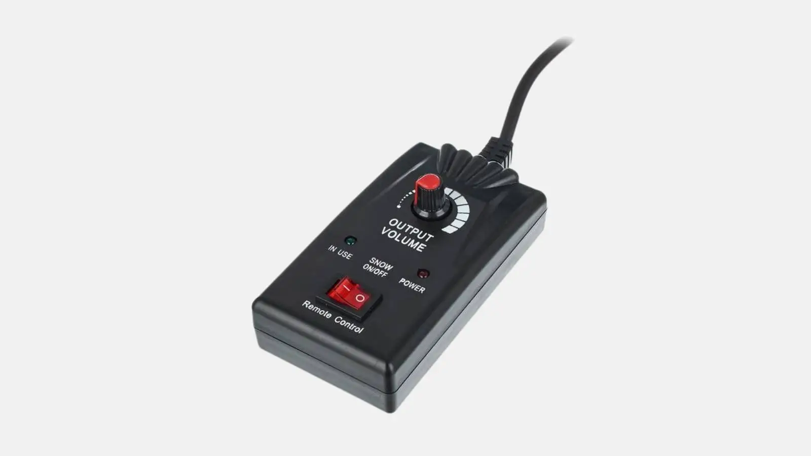 Kabelfernbedienung der Eurolite Snow 5001 Schneemaschine in Schwarz mit Output-Volume-Regler und Schalter.