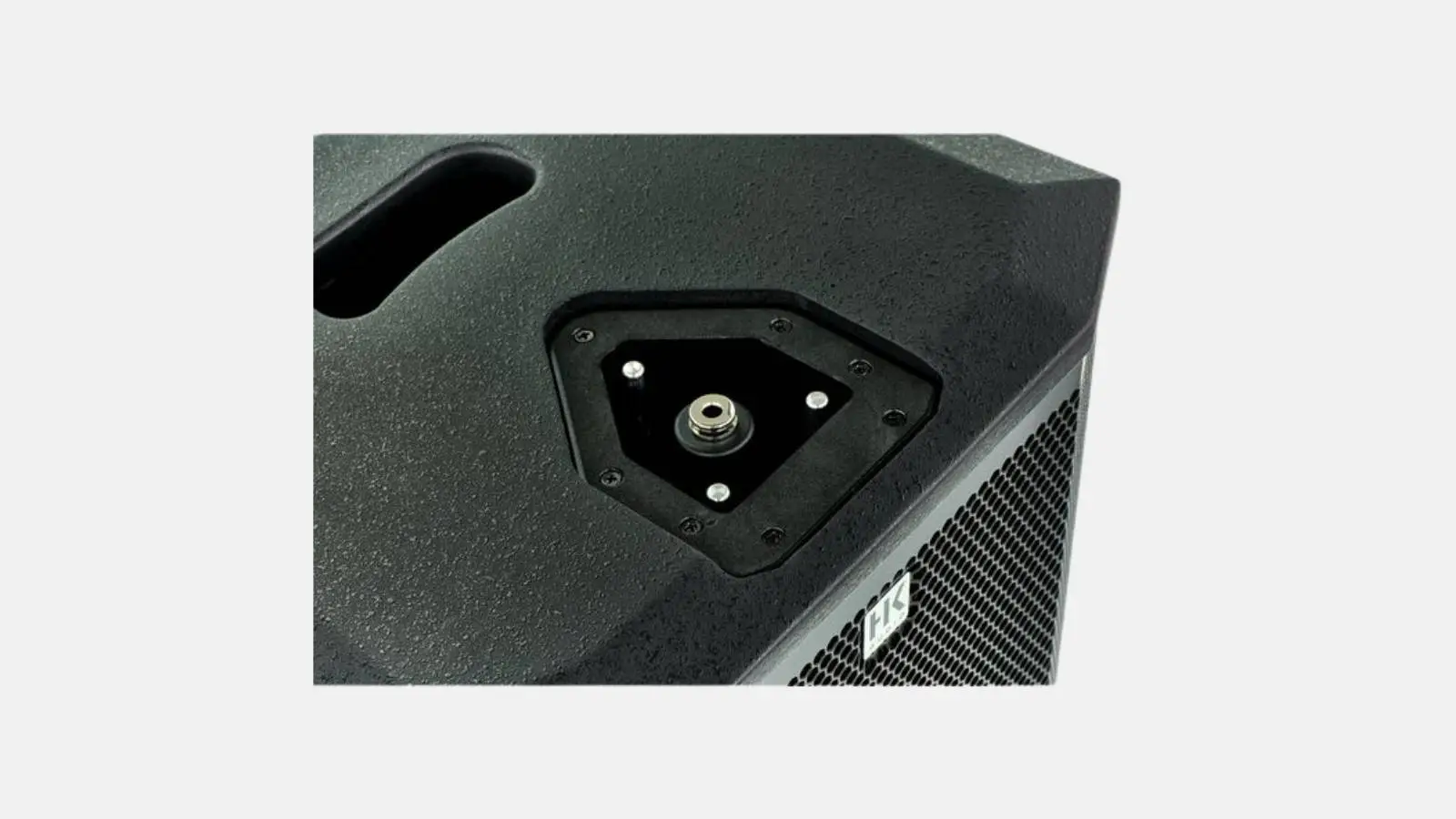 Steckverbindung für die Säule am Basismodul des HK Audio Polar 10 MK2 in der Nahaufnahme.