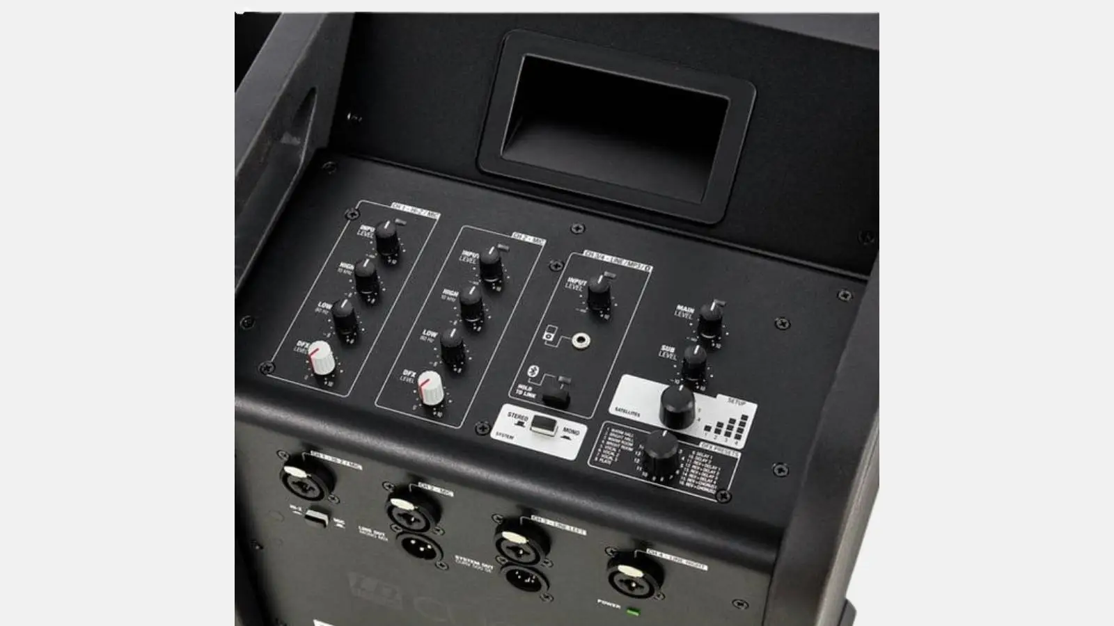 Integriertes Mischpult des LD Systems CURV 500 PS Säulensystems mit Reglern und Bluetooth-Anschluss in Schwarz.