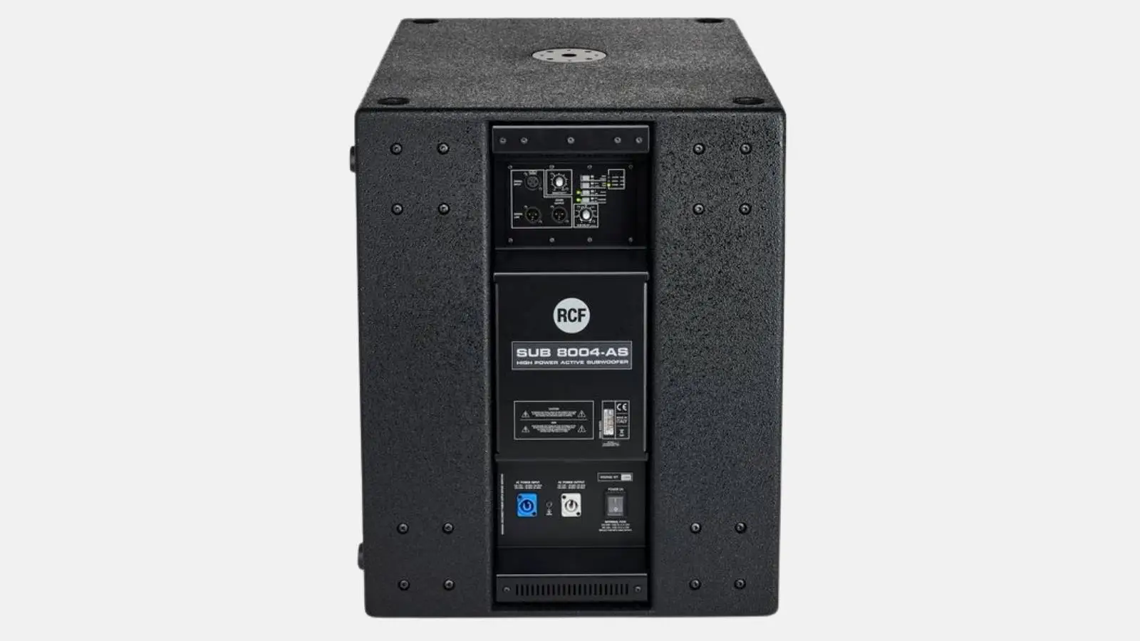 RCF SUB 8004-AS Subwoofer in Schwarz, Rückansicht mit Verstärkerfeld und RCF-Logo vor weißem Hintergrund.