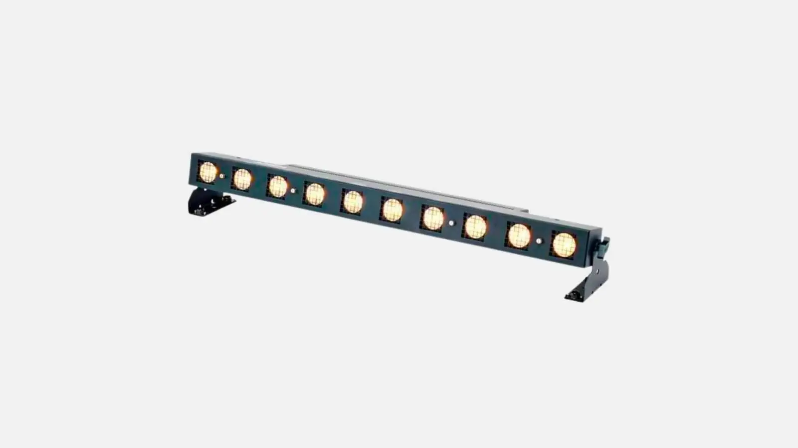 Showtec Sunstrip LED Lichtbar mit zehn warmweißen Lampen aus schräger Ansicht vor weißem Hintergrund.