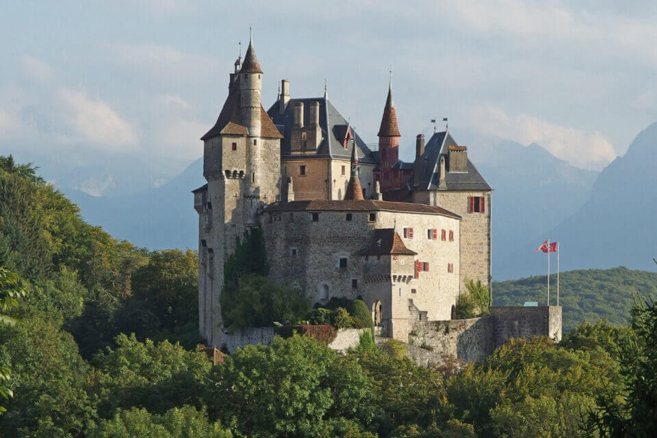 Château Menthon Saint Bernard 960x640