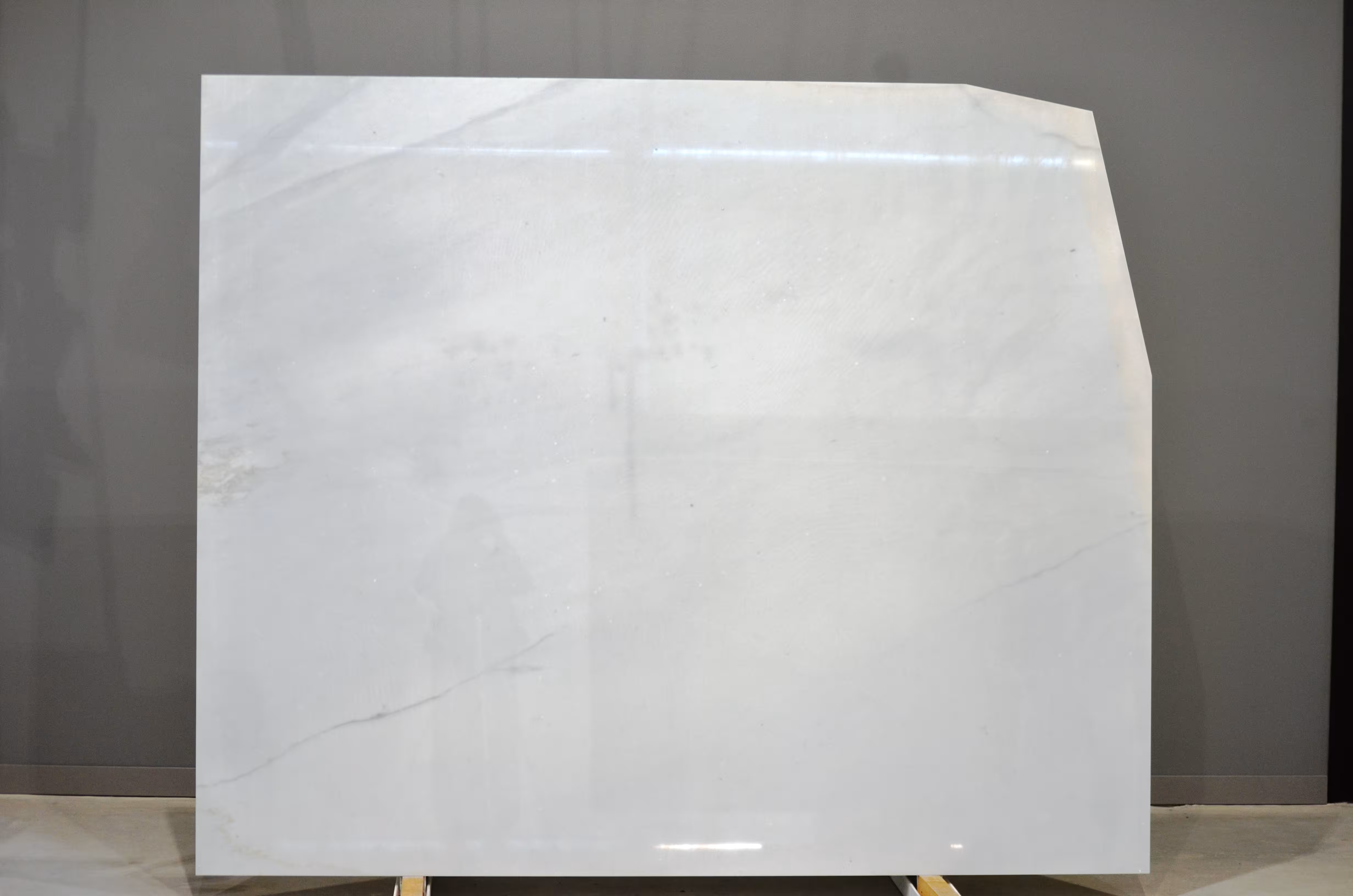 143 - BIANCO P