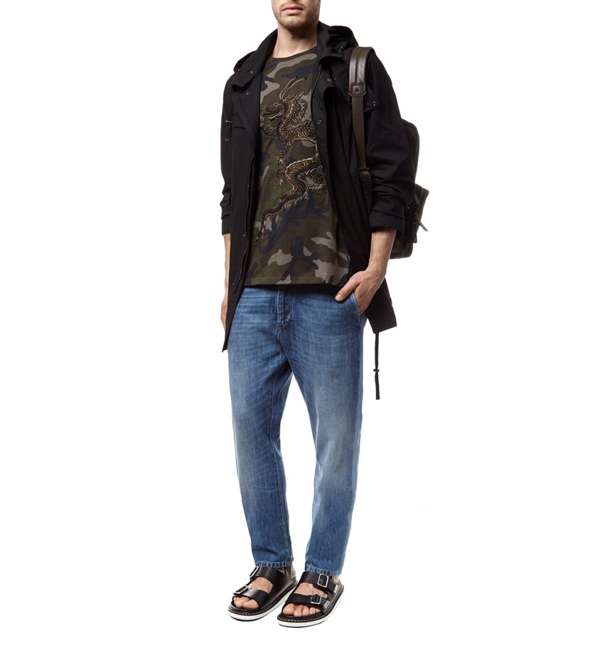 Valentino designer T shirts made with high quality fabrics, elegant style and sophistication, a luxury brand known for innovation and fashion trends.