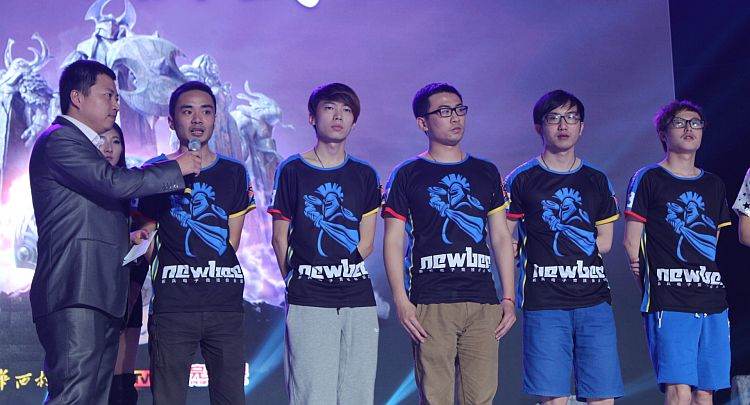 neww bee, best eSports teams