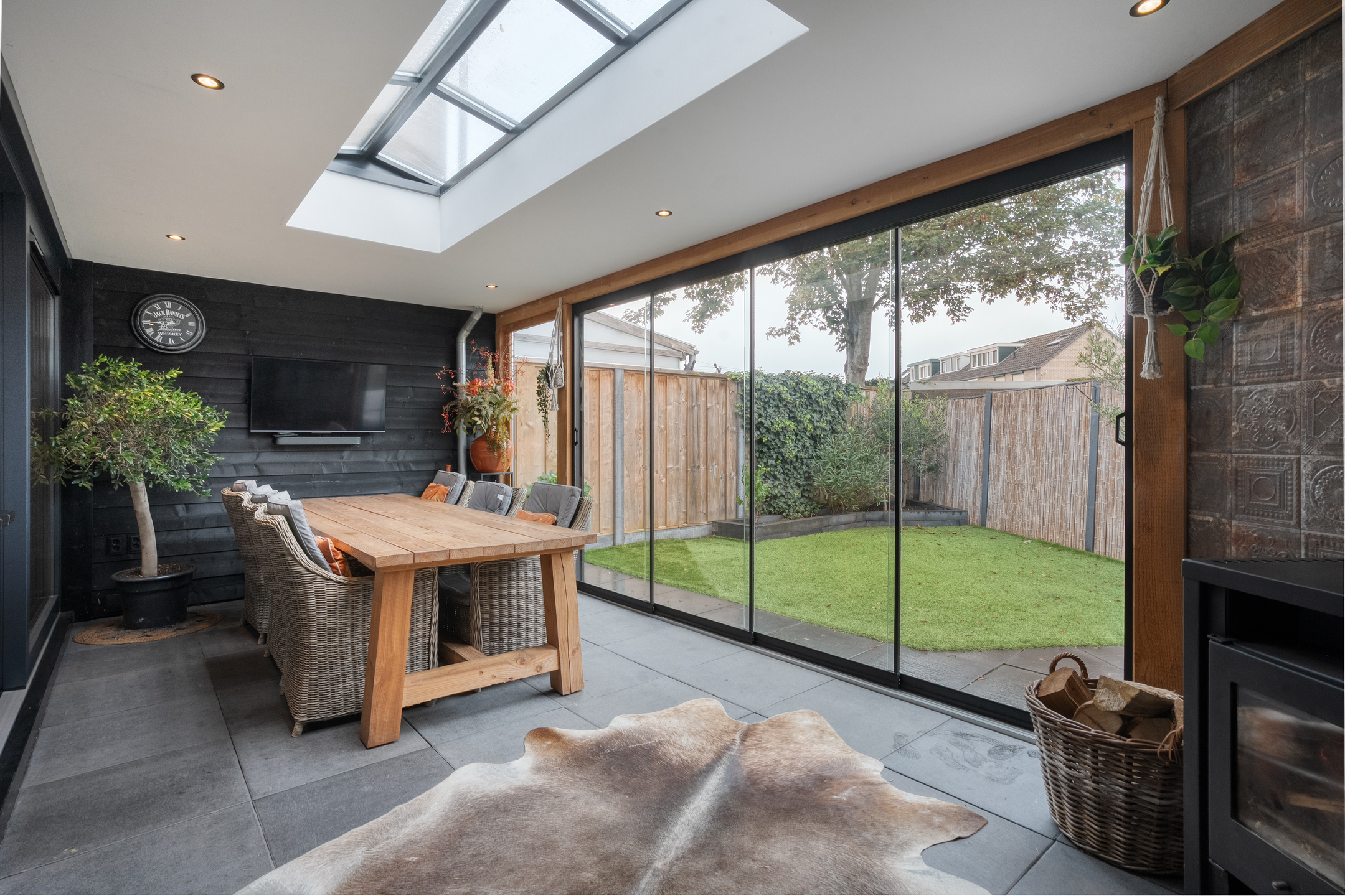 Hoekwoning te koop: Lindestraat 78, Enschede