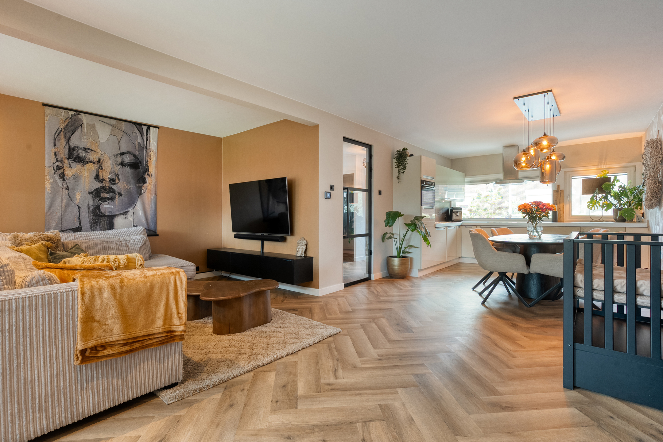 Hoekwoning te koop: Lindestraat 78, Enschede