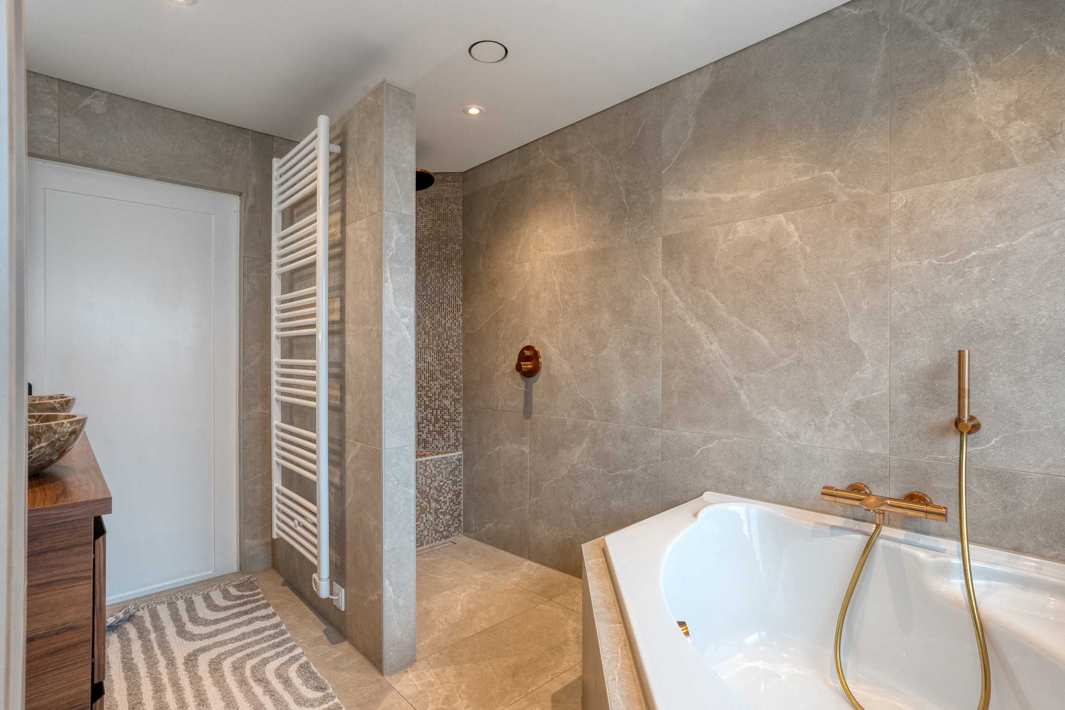 Hoekwoning te koop: Lindestraat 78, Enschede