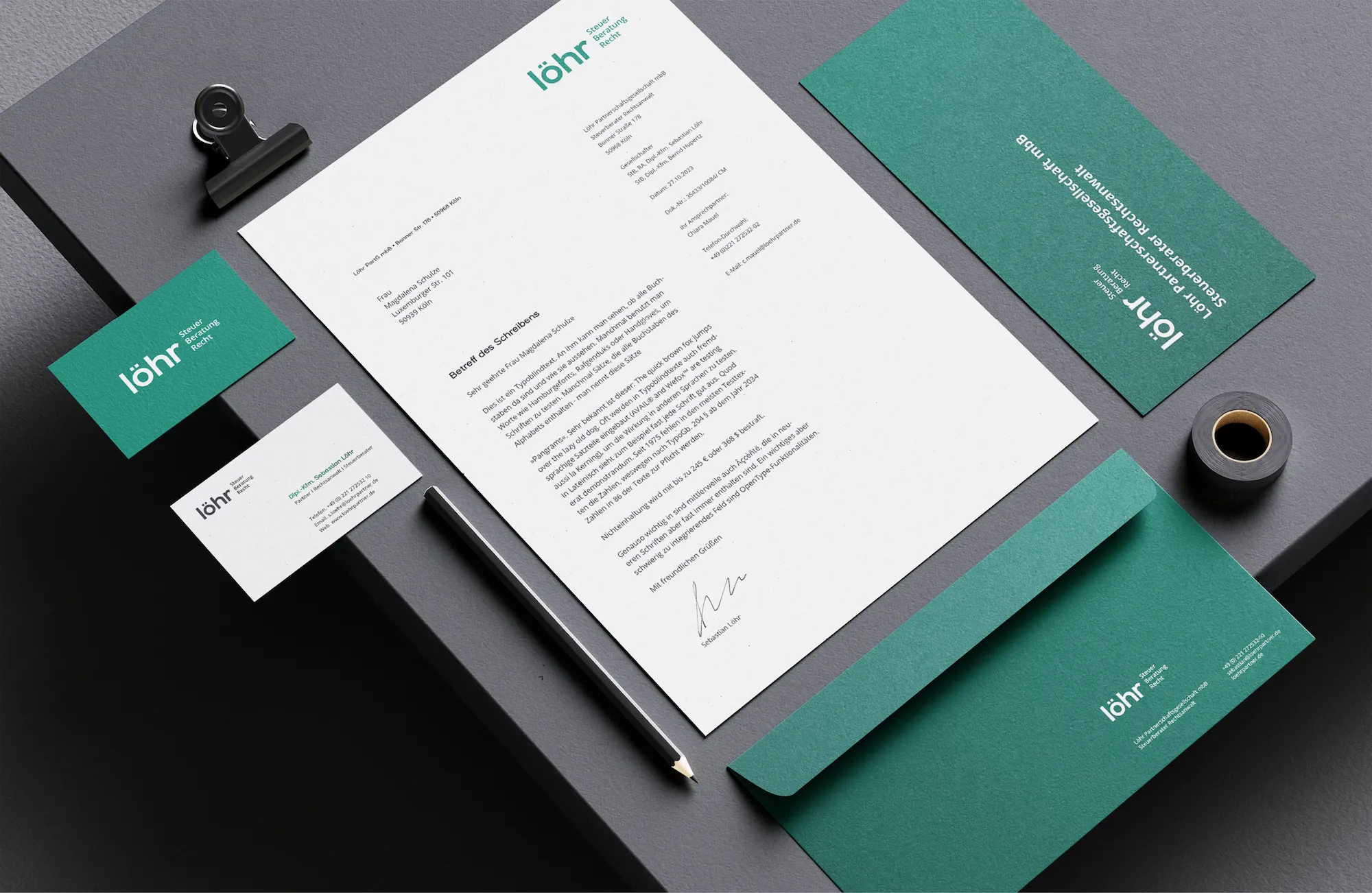 Mockup für LOEHR – Editorial Layout und Typografie für Markenidentität.