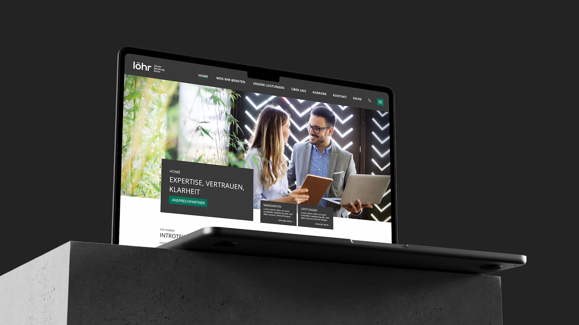 Digitales Design-Konzept für LOEHR – Übertragung der Markenidentität auf digitale Benutzeroberflächen.