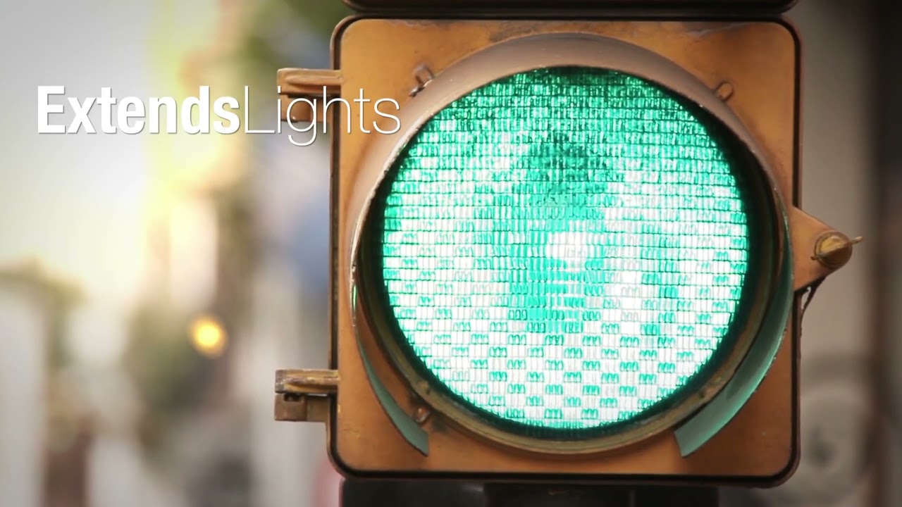 Adaptive signal timing video thumbnail