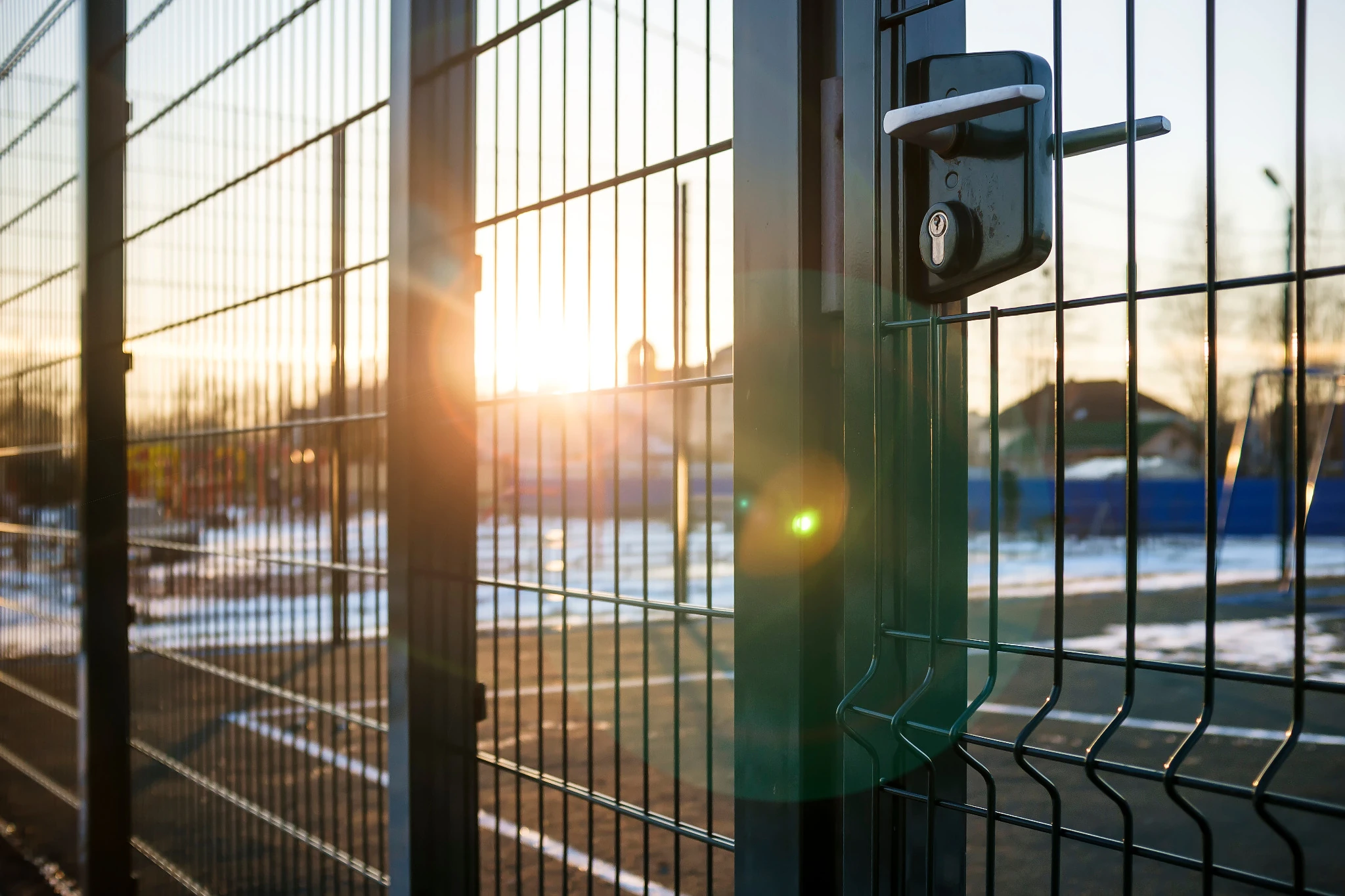 Mesh Gates​