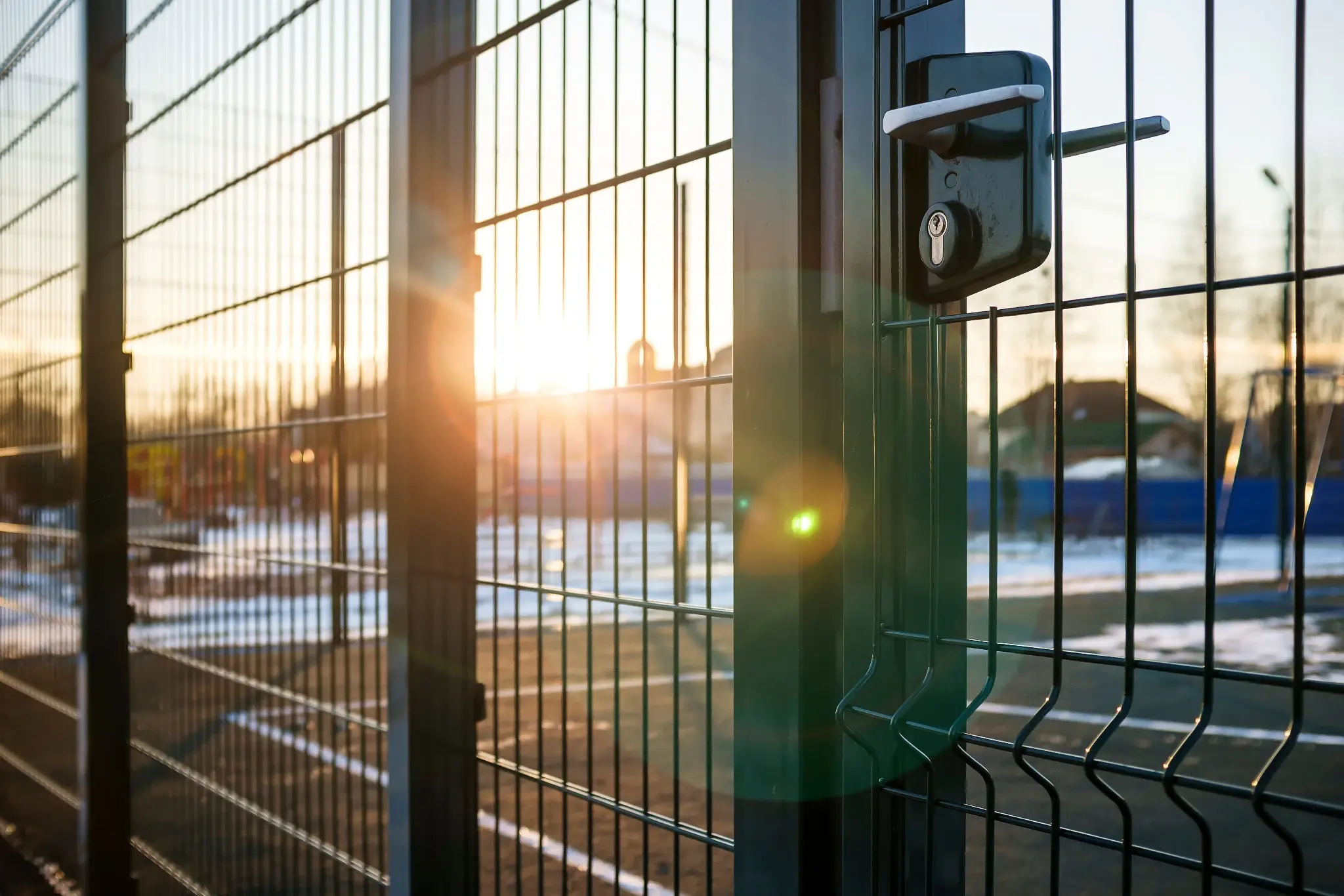 Mesh Fencing