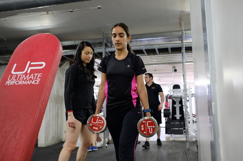 Sandi - dumbell lunges