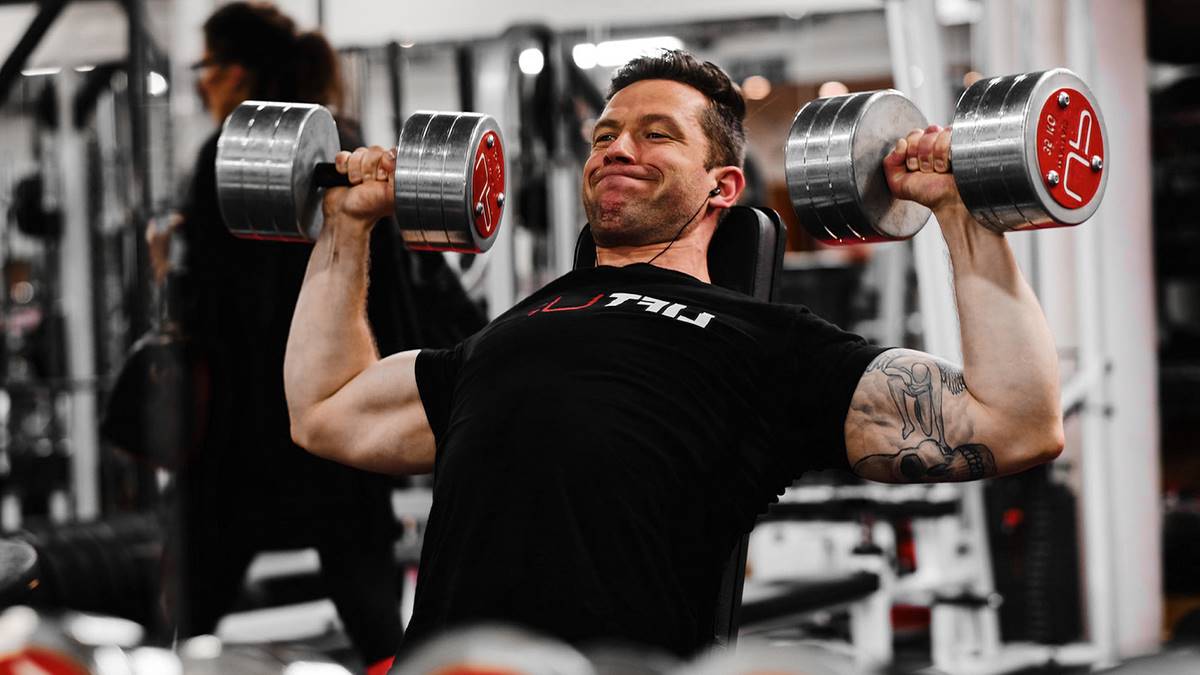 Ego lifting? Why you need to train smarter not harder for your muscle building goal