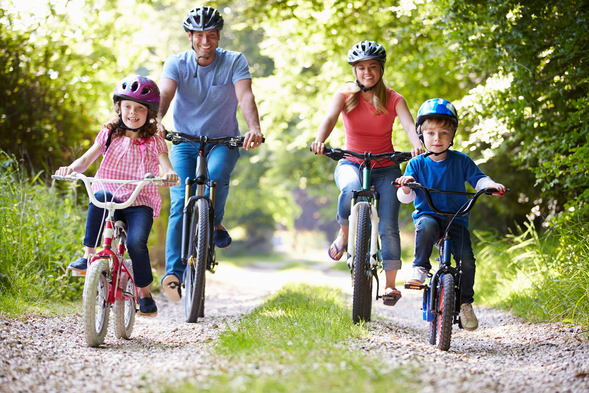 How parents and children can deal with lockdown weight gain naturally