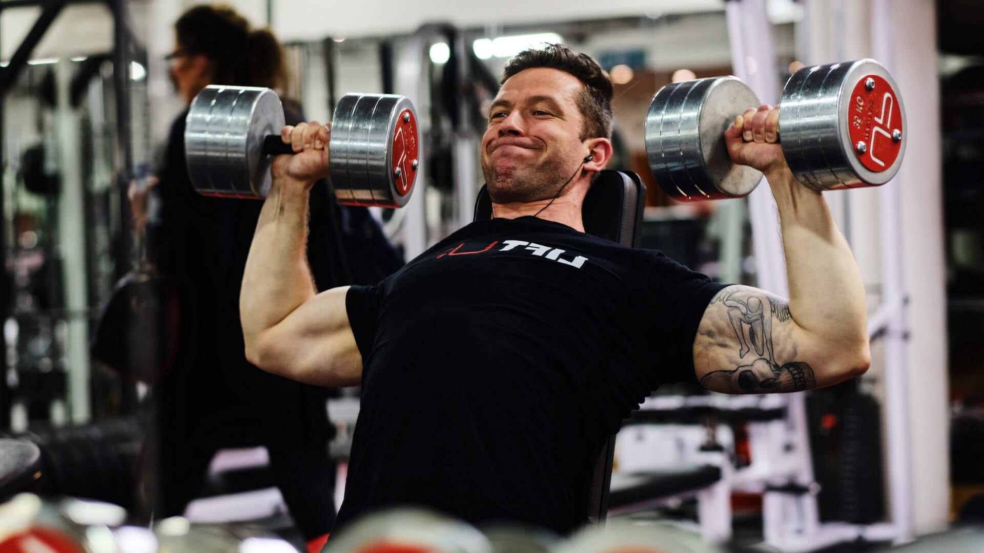 3 Training Strategies for Maximum Muscle on Shoulders