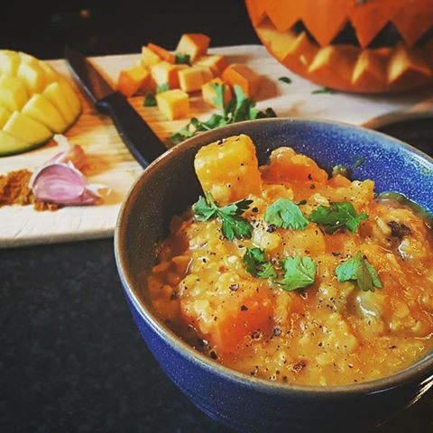 Vegan Sweet Potato, Mango & Coconut Curry Recipe
