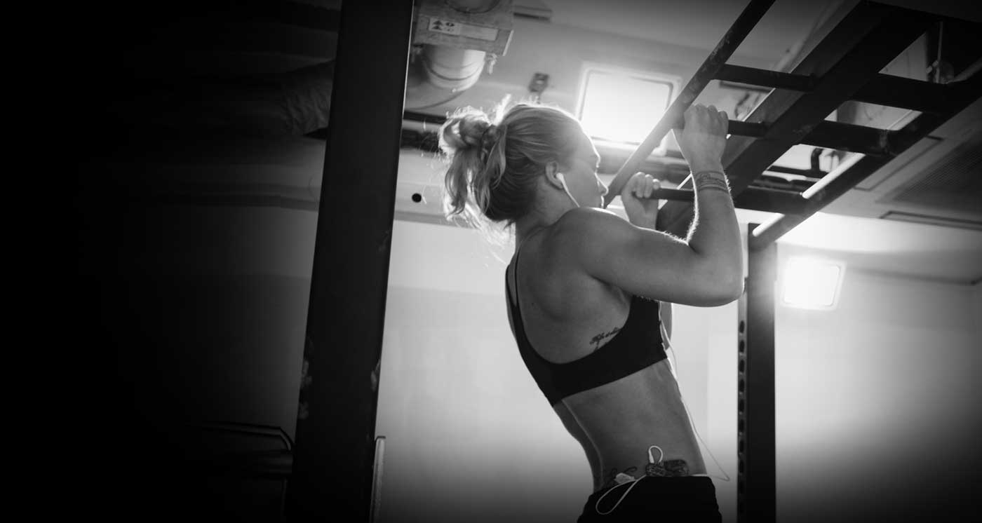 How Women Can Get Their First Chin-Up
