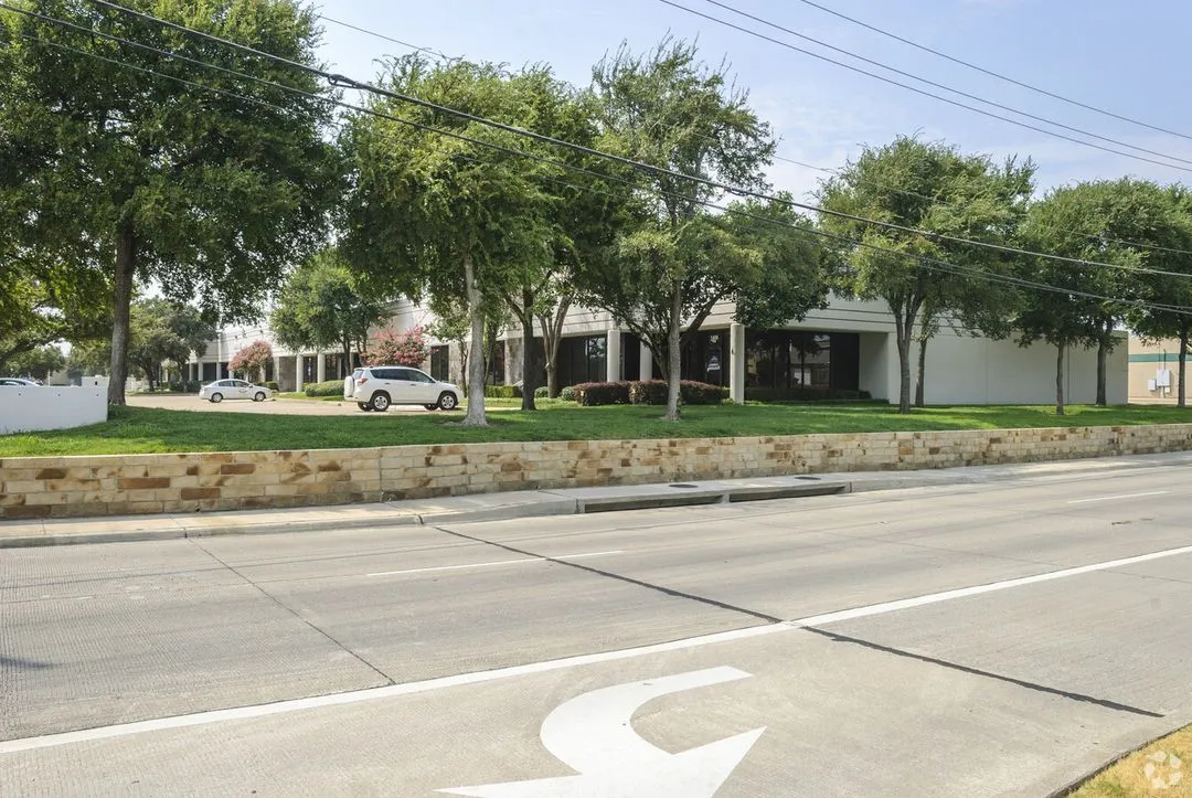 1406 Halsey Way Suite 110