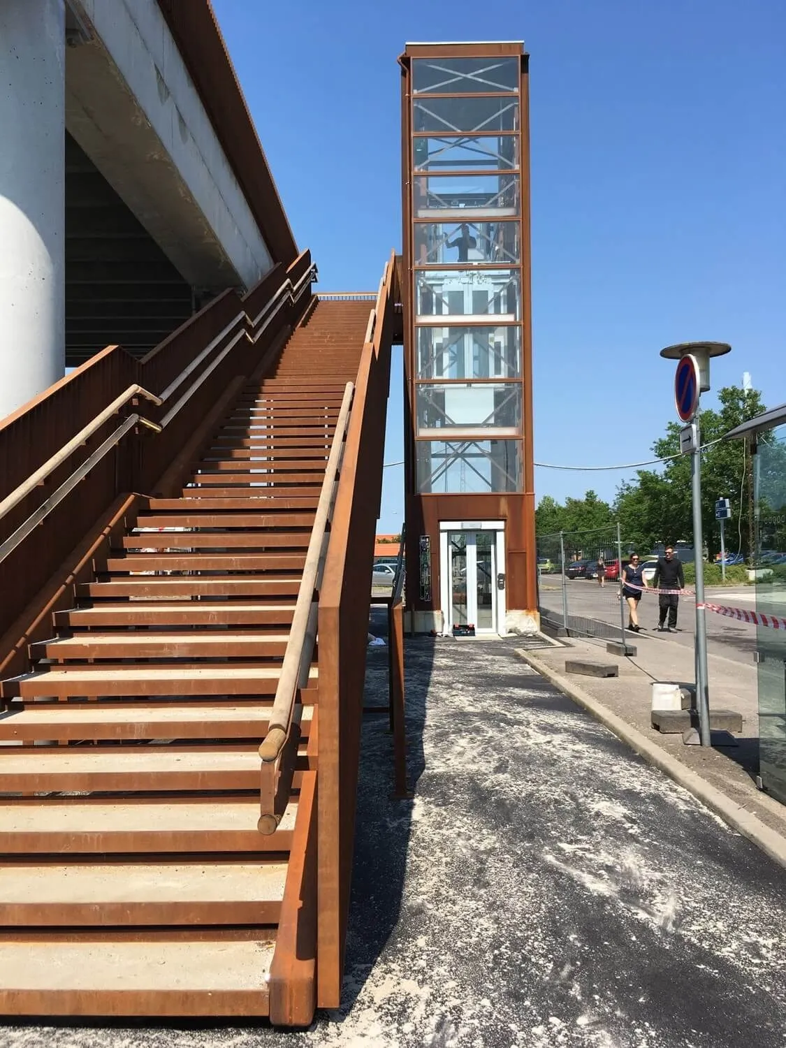 koege-station-trappe-og-elevatortaarn-bobach_2928