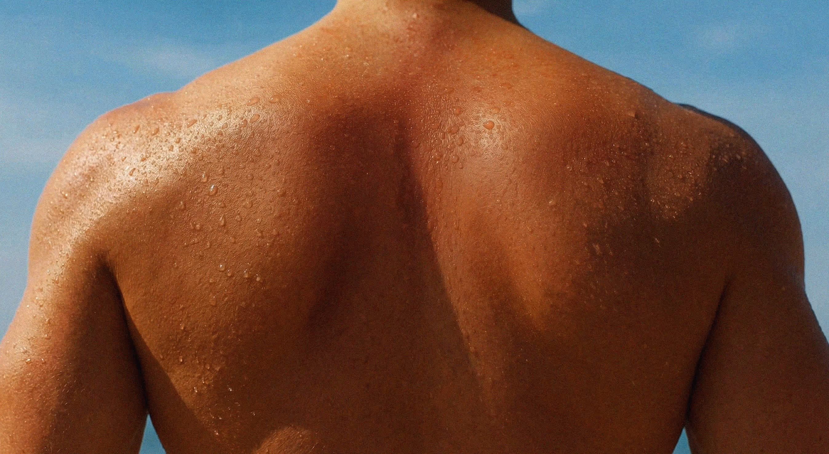 The unwritten rules of the sauna, written down. Rinse first, mind the space, don't be weird — a friendly guide for first-timers in Hong Kong.