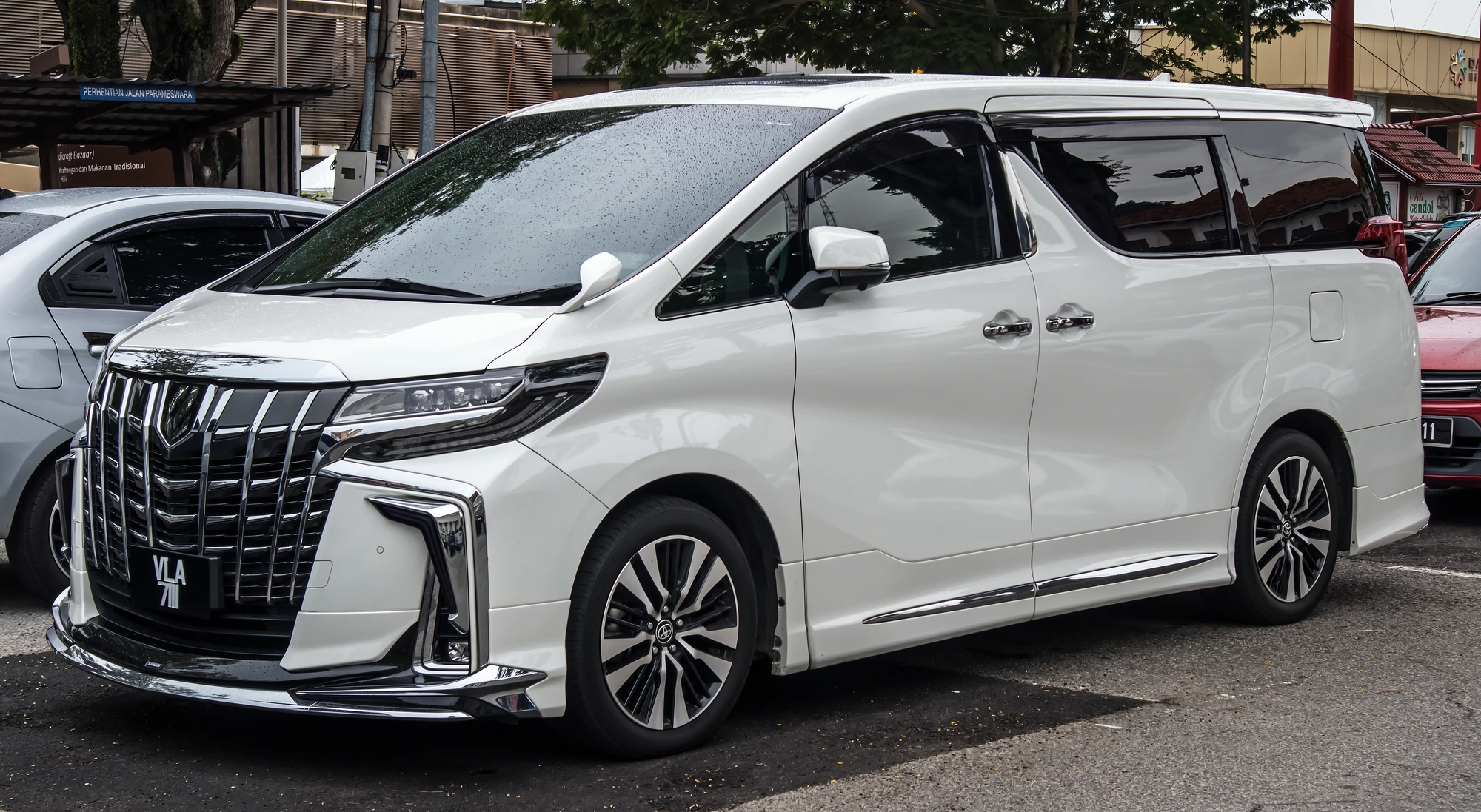 Toyota Alphard SC AGH30