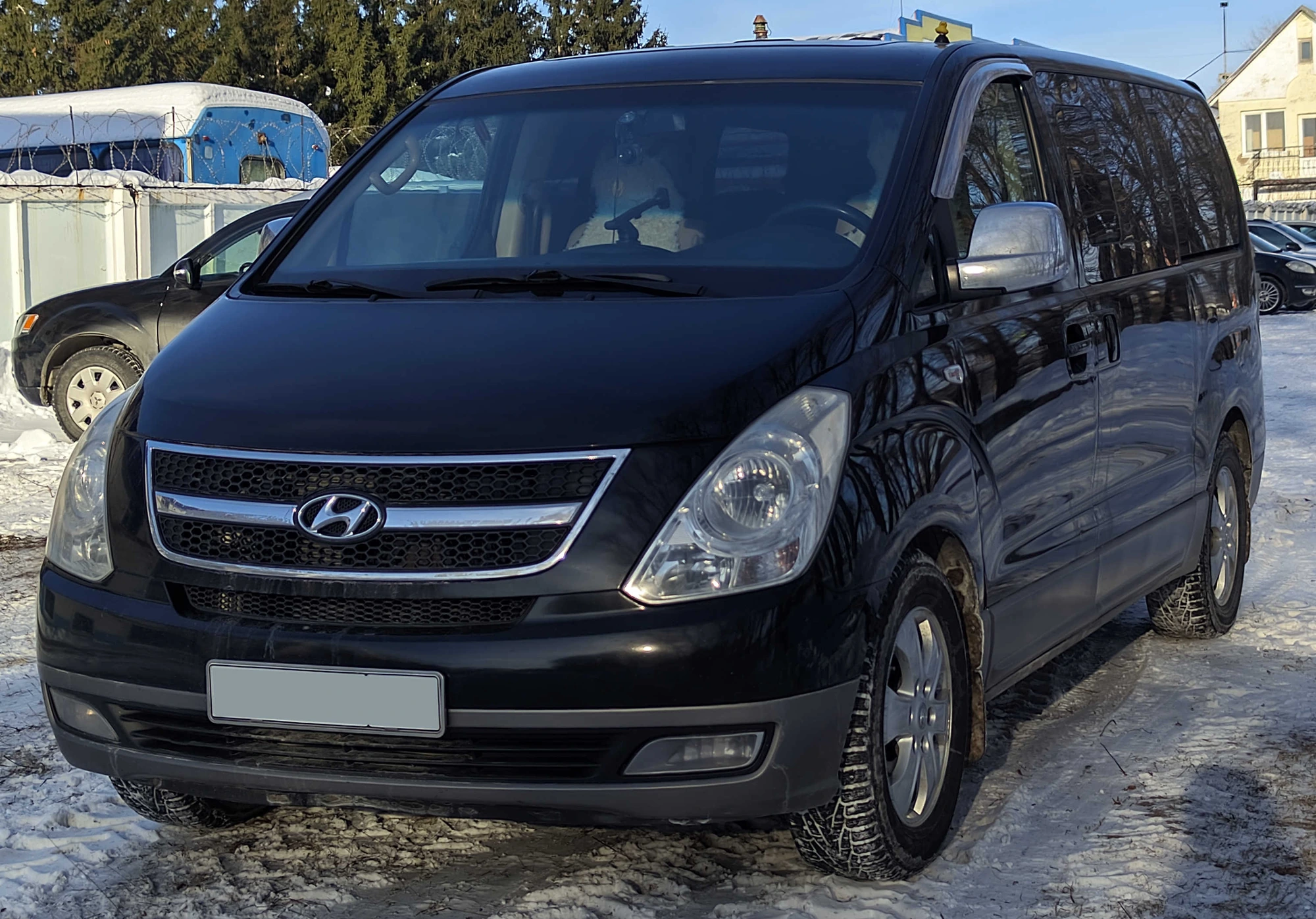Hyundai Starex Plus