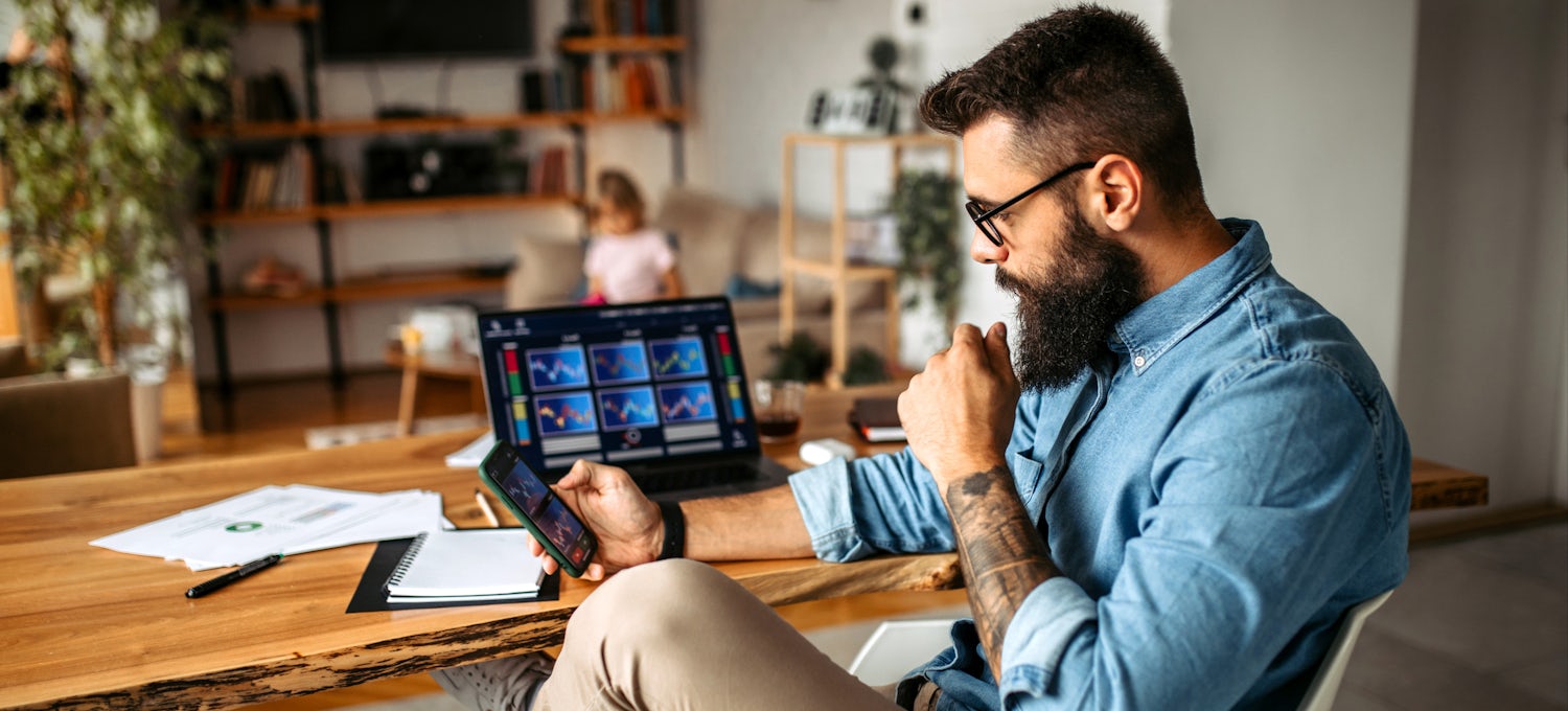 man in a blue shirt - Day Trading Futures For A Living