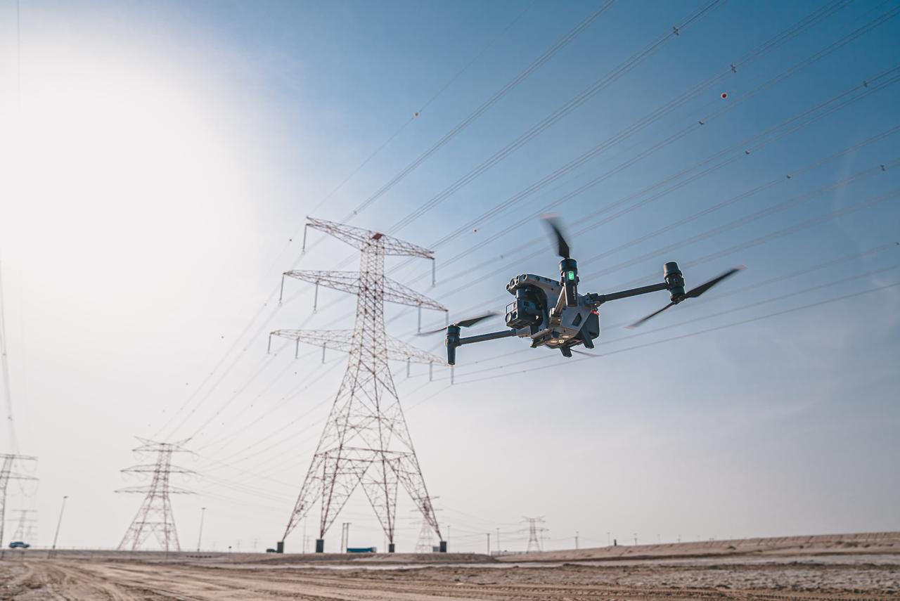 Matrice 30 at a powerline inspection site